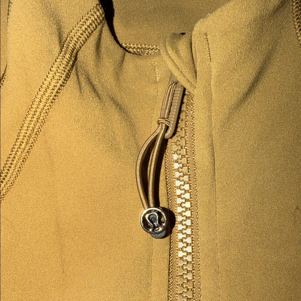 Lululemon define Jacket in Camel - Picture 3 of 4